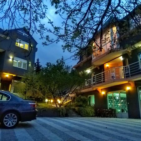 Garni Hotel Lama Kragujevac Zewnętrze zdjęcie