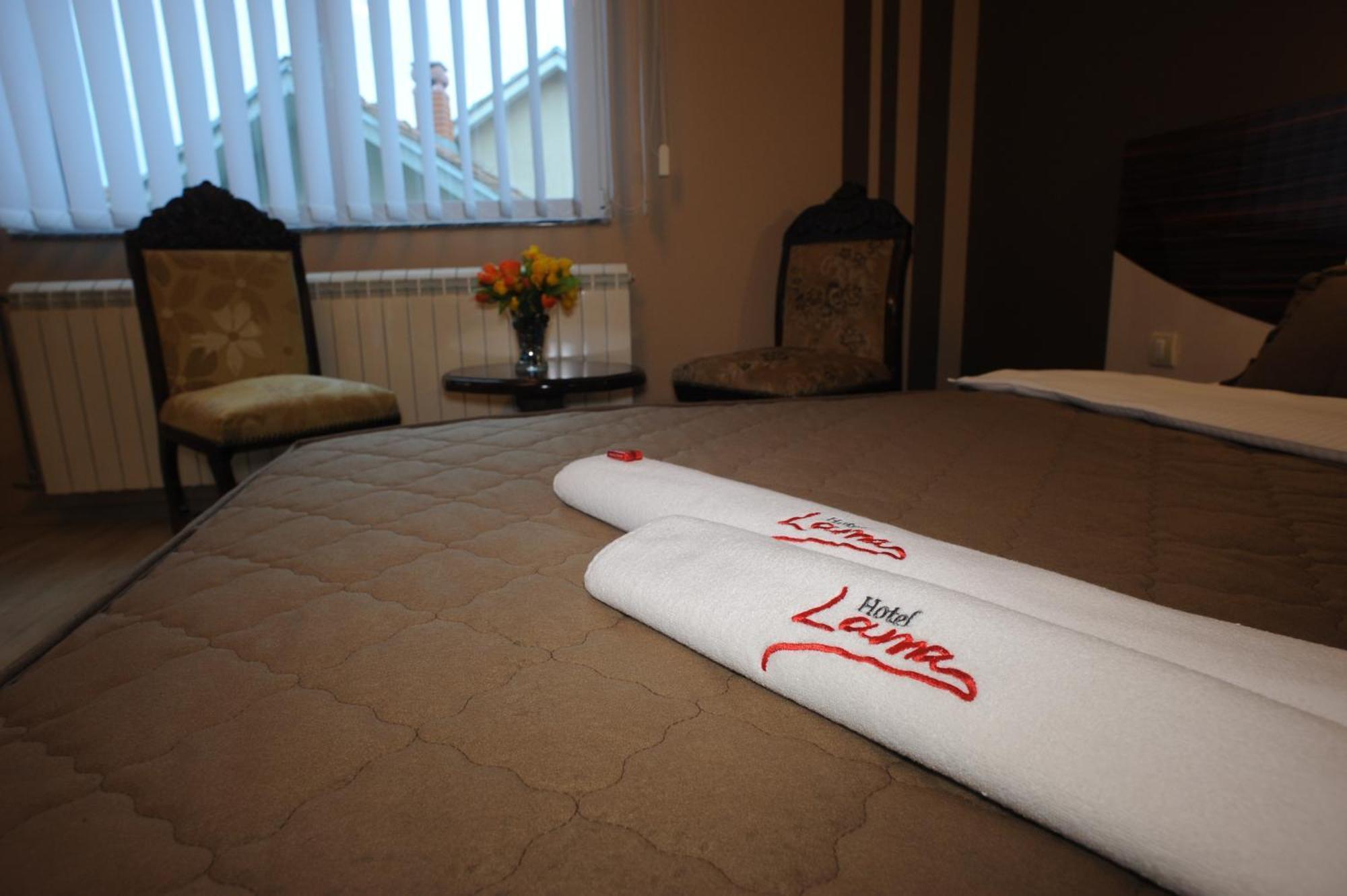 Garni Hotel Lama Kragujevac Zewnętrze zdjęcie