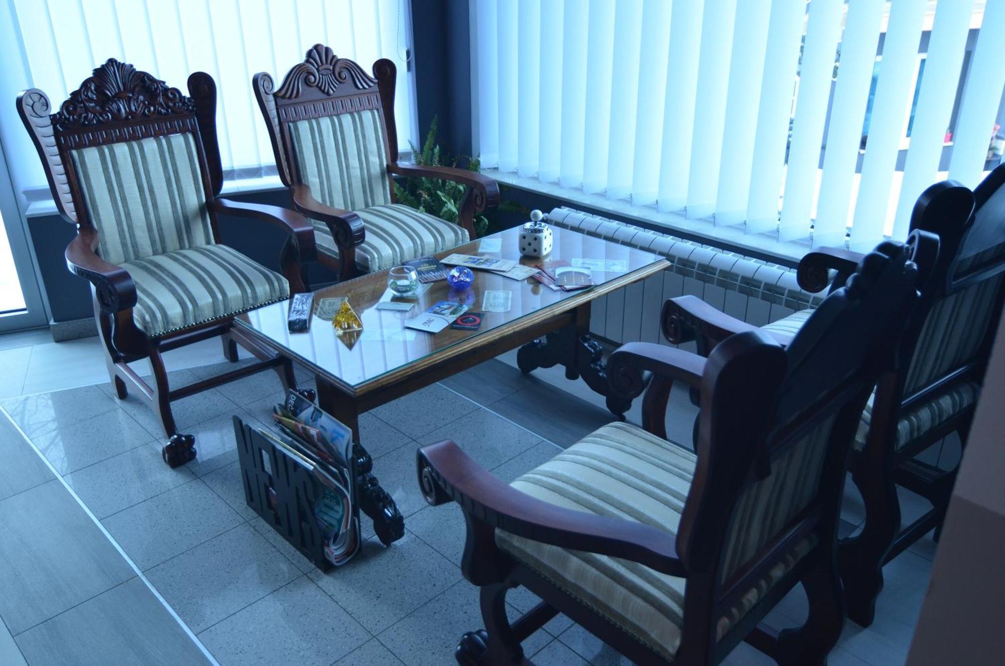 Garni Hotel Lama Kragujevac Zewnętrze zdjęcie