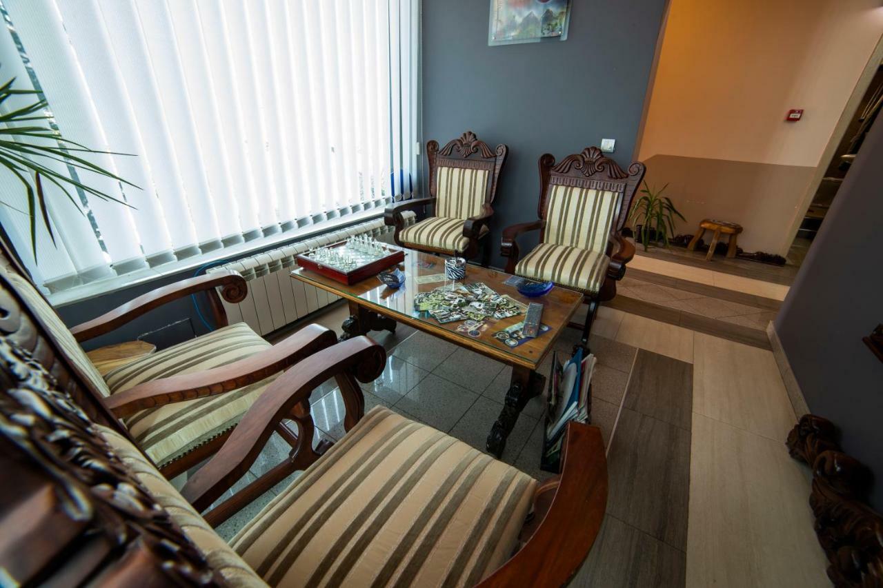 Garni Hotel Lama Kragujevac Zewnętrze zdjęcie