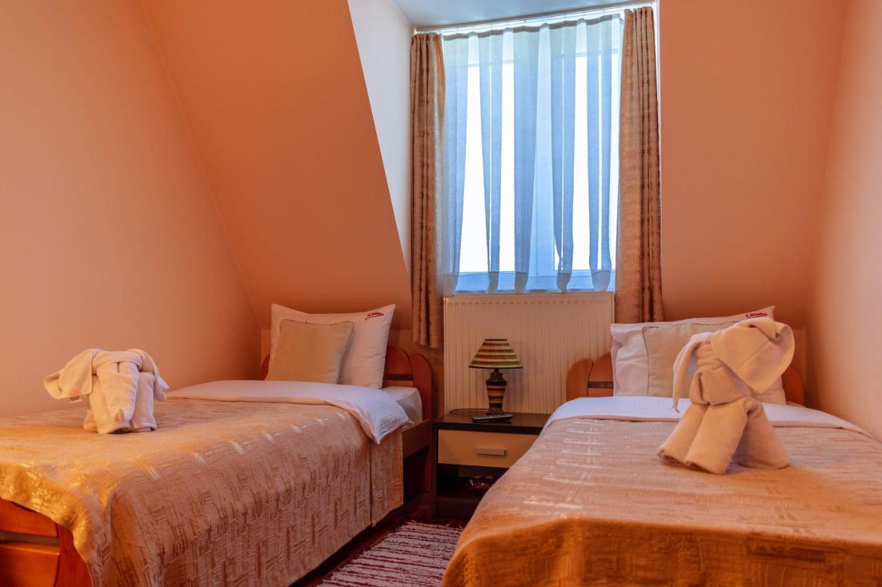 Garni Hotel Lama Kragujevac Zewnętrze zdjęcie